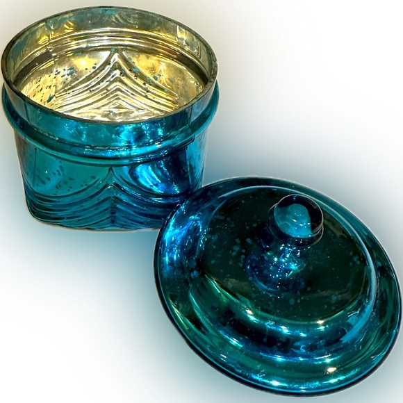 APOTHECARY MERCURY GLASS TEAL BLUE DECORATIVE BOX 6.25”x 4.75” CRACKER BARREL - Picture 2 of 13